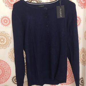 Work blouse with little button up